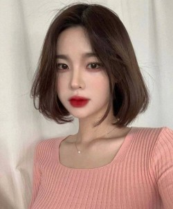 김아*